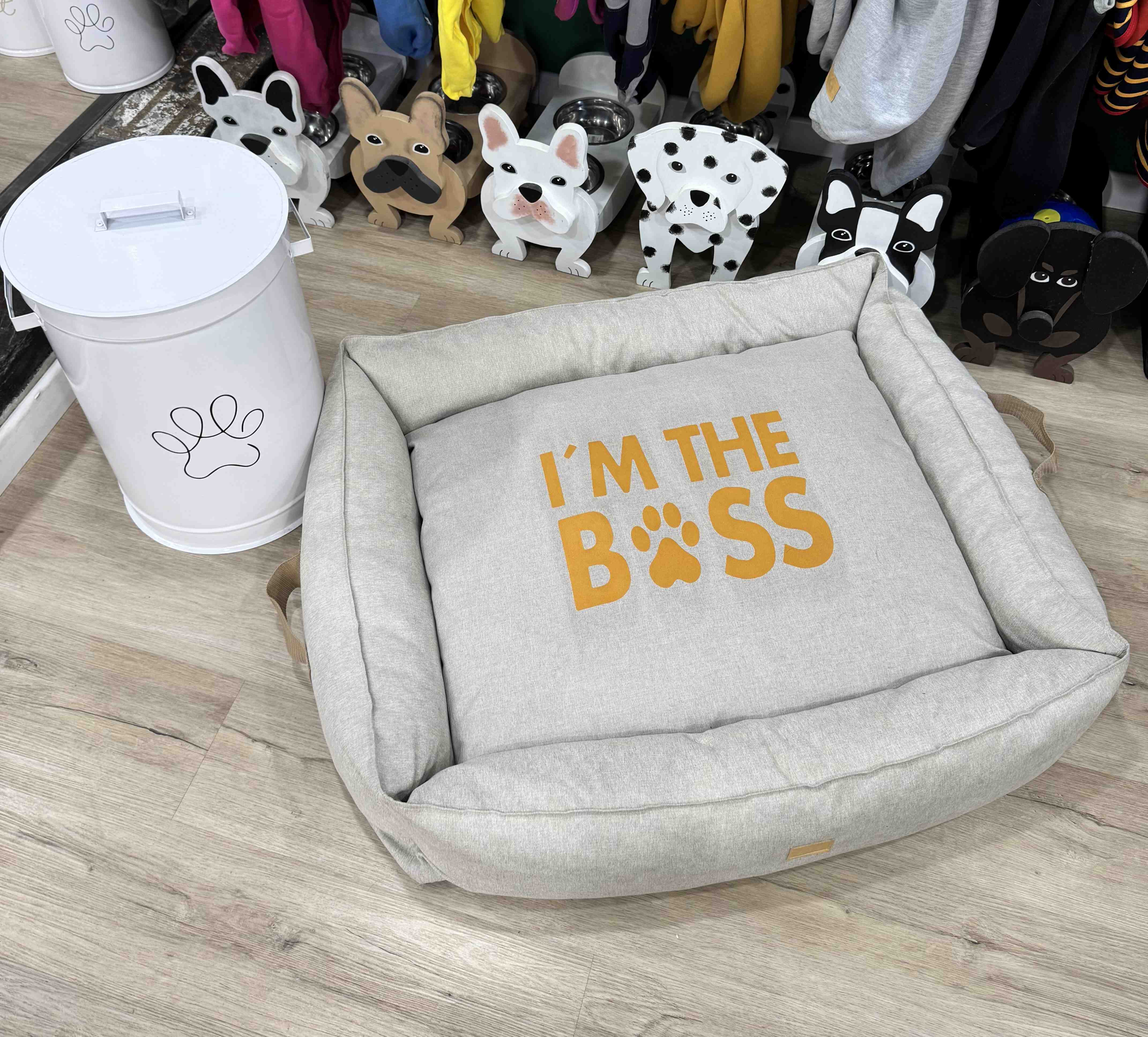 MOISES THE BOSS BEIGE TALLE 3 80X70 CM